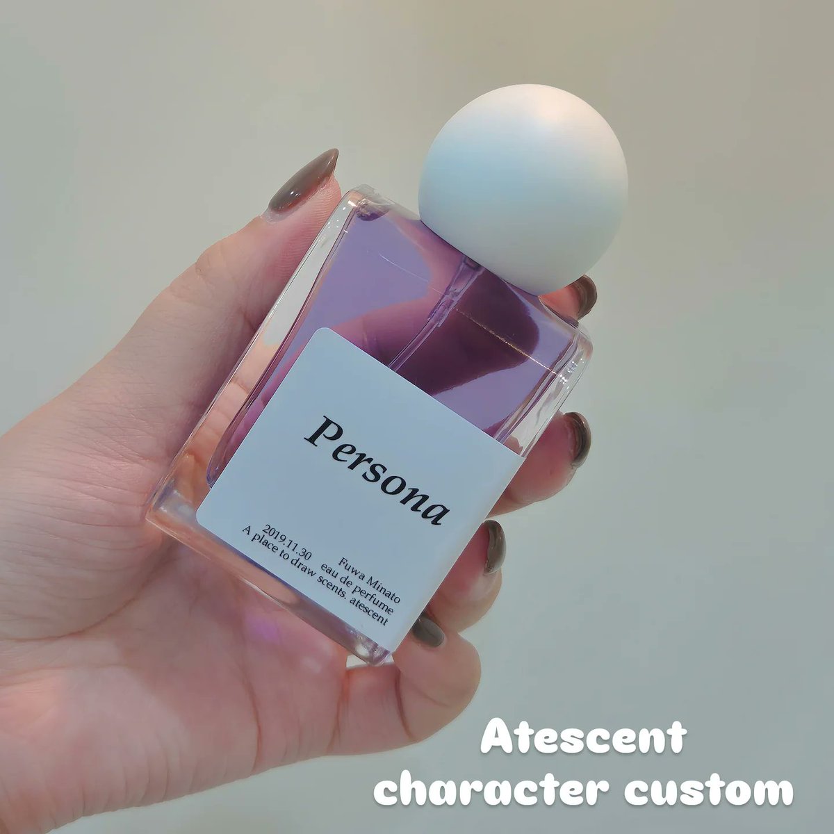 _atescent's tweet image. #대구향수공방 #자캐향수 #앤캐향수

캐릭터의 머리, 눈 색상에 맞춰
향수에도 색상을 추가하셨어요

예쁜 염료까지 넣으니 
완벽한 나만의 커스텀 향수가 
만들어졌네요♥️