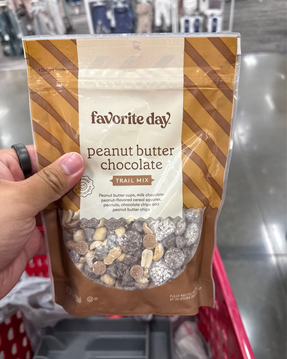 There were snacks.

#snacks #chocolate #target
