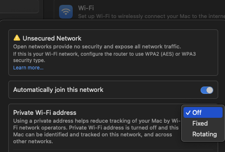 radiantmarch's tweet photo. 公衆 WiFi で MAC 認証してたのに最近繋がらなくなったと思っていたら、Mac でいつからか MAC アドレスがローテートする機能が自動で有効になっていた。
セキュリティ的には良い機能と思うが、まだ古いMAC認証のサービスも多いし、OTP とか MFA とかは手間すぎる気もするし、悩ましいところ。 https://t.co/mkHmk3H3CV