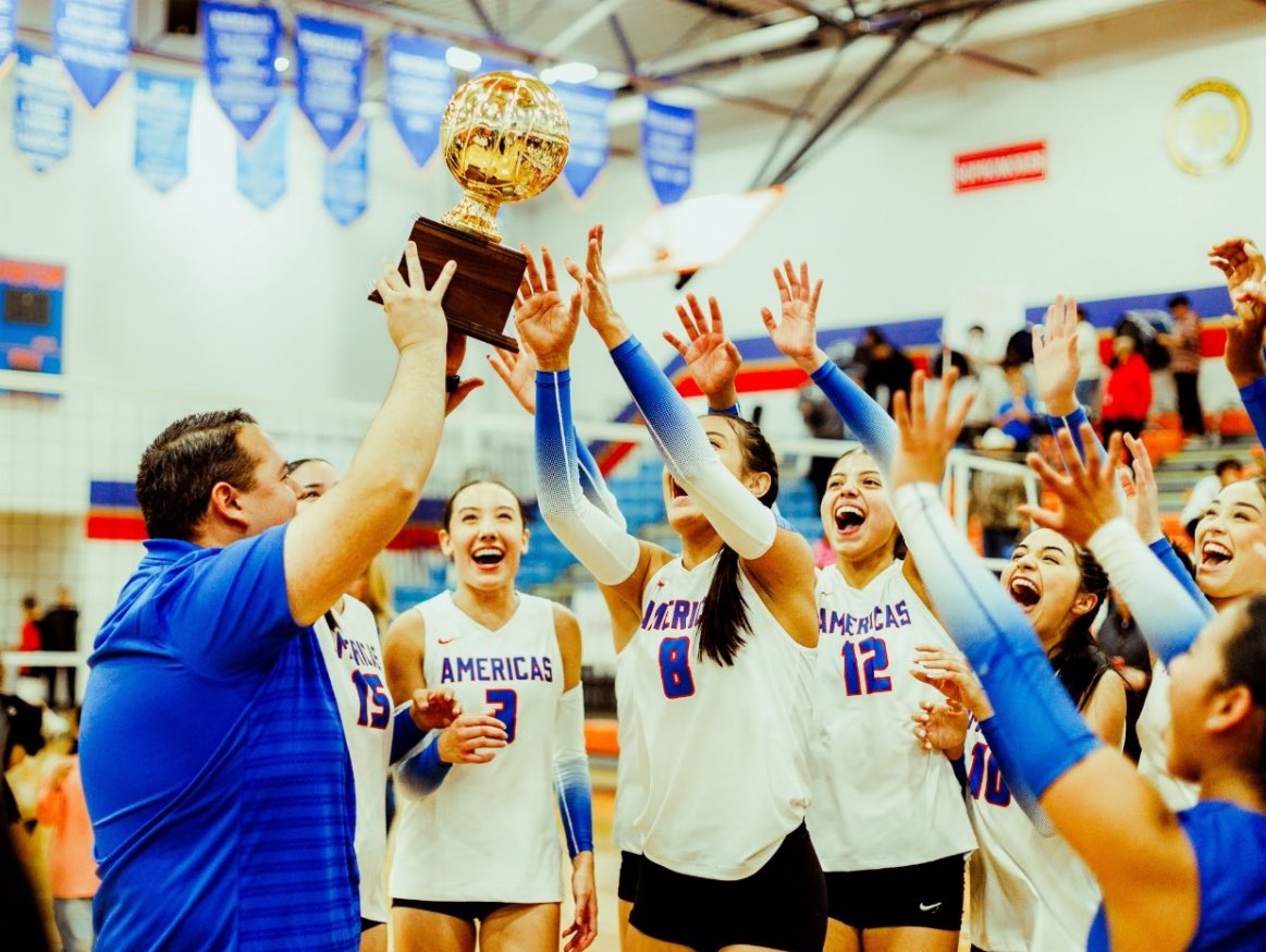 AmericasHSVB's tweet photo. Your Lady Trailblazers beat the Chapin Huskies to become Bi-District Champions! What a crowd tonight there to support at Americas! Congratulations Ladies! Onto the next round! Area here we come!
Final:
25-17, 25-21, 25-16
 #CreateYourLegacy #1Team1Goal #notdoneyet @Americas_HS https://t.co/DybD6qgZ30