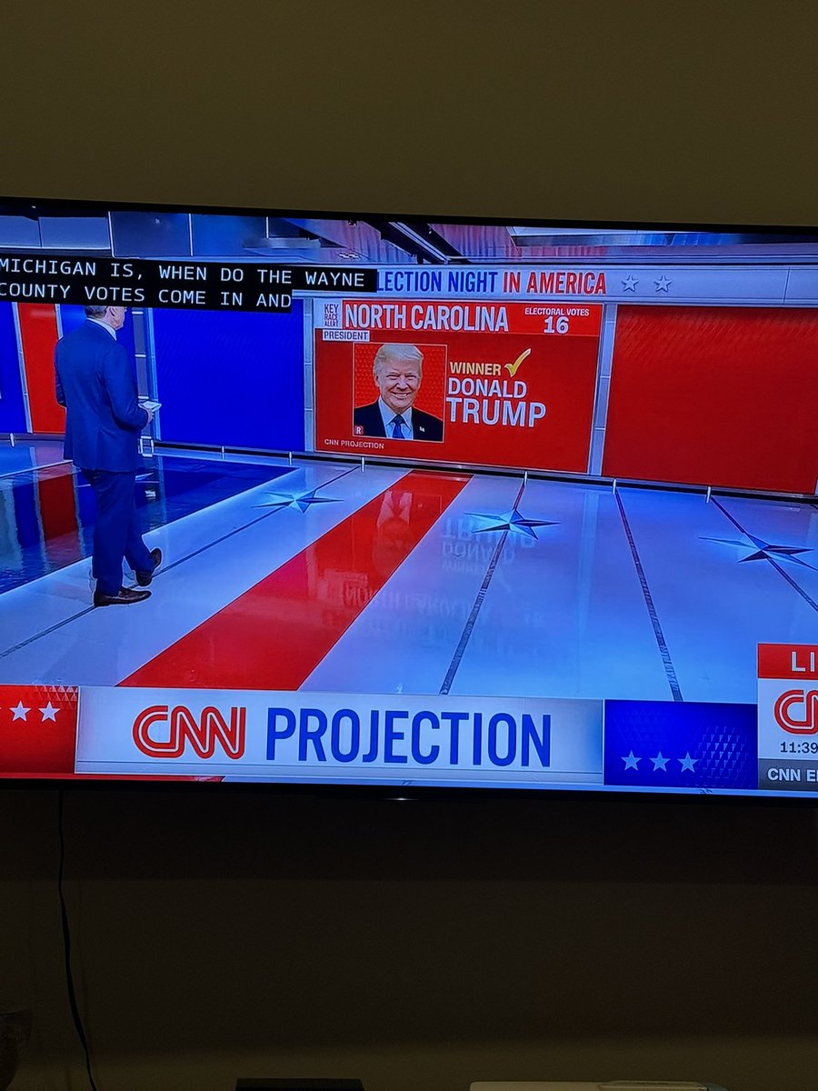 Just when I thought I would NEVER ENJOY WATCHING @cnn EVER AGAIN…
The discomfort of the CNN hosts is wonderful…
It’s like Christmas and New Years in November!