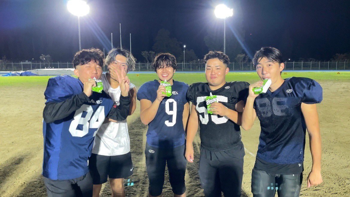 SilverFalcons_A's tweet photo. 🏈ご提供のお知らせ🏈

サンプルを提供していただきました。
すぐに摂取できるため、手軽に美味しくいただいています！今後もフィジカルアップに取り組んでいきます！

【HALEO】
https://t.co/VlKidXM0er

【HALEO仙台】
: https://t.co/pPQlsgyvfw https://t.co/CSCFOIWlVk