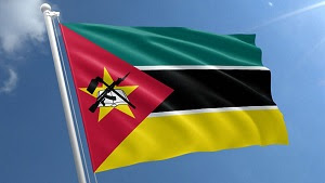 SAfmRadio's tweet image. This morning on #MorningBrief: We discuss the escalating post-election protests in Mozambique. Death toll rises as citizens demand answers after Frelimo's disputed 70.67% win.  Investigative journalist in Mozambique Estacios Valoi joins Thulasizwe Simelane to unpack the crisis.