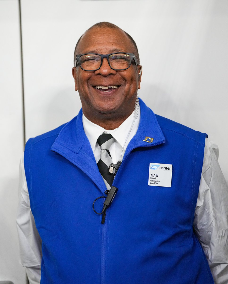 For #13 💙

After Johnny and Matthew Gaudreau lost their lives, one of our ushers, Susie Diaz, ordered #13 pins for fellow SAP Center staff to wear the next time the Sharks played the Blue Jackets. Susie wanted Columbus to know our team was thinking of them.

Susie unexpectedly