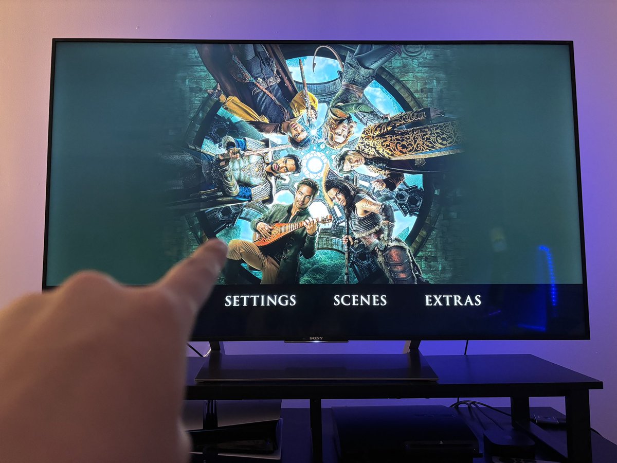 Gene Park tweet media