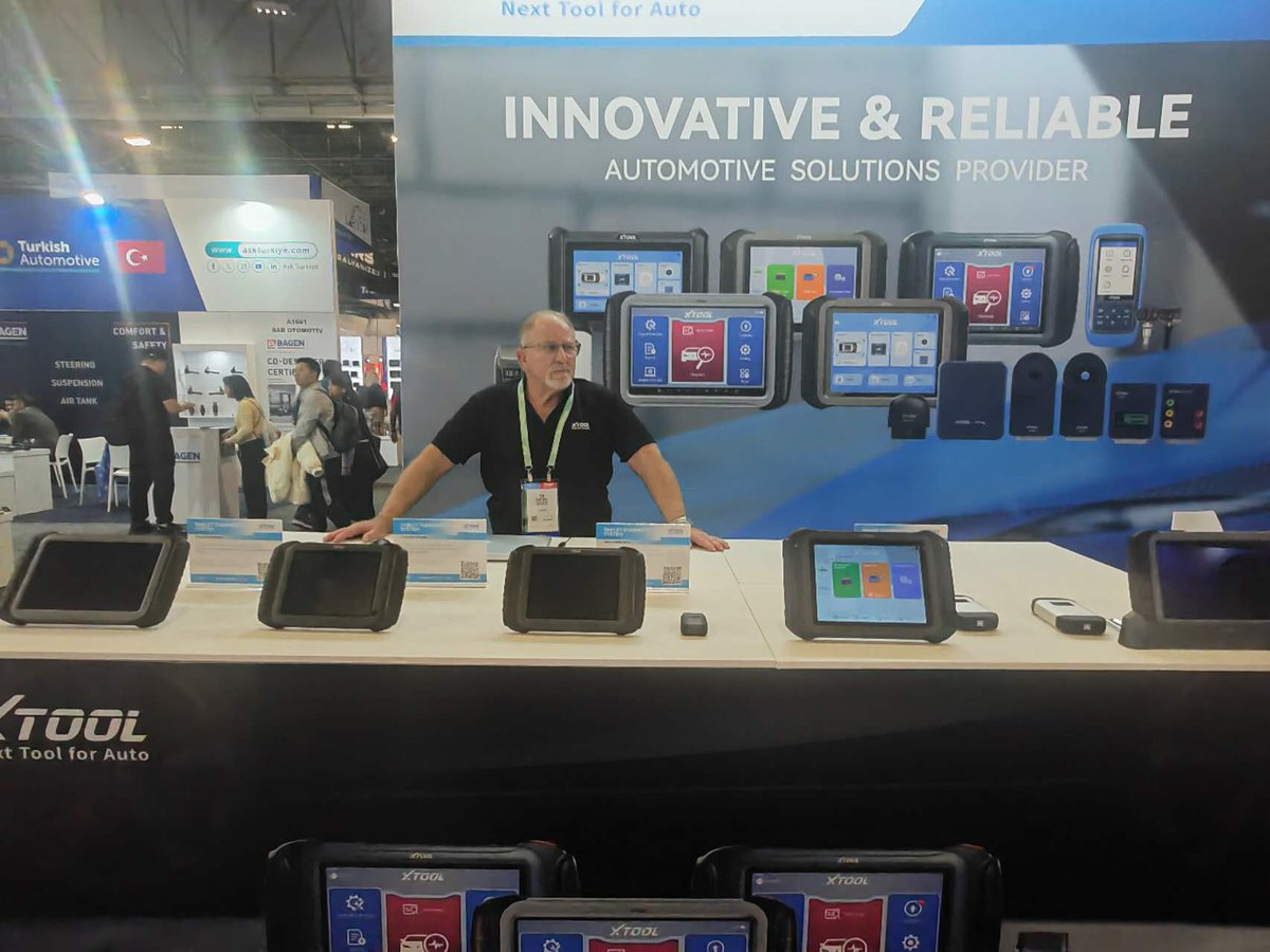 XtoolTech2010's tweet image. 𝐃𝐚𝐲 𝟏 𝐚𝐭 𝐀𝐀𝐏𝐄𝐗 𝐡𝐚𝐬 𝐚𝐫𝐫𝐢𝐯𝐞𝐝! 🕘
Following our engaging pre-show buildup, this is day one of what promises to be an outstanding event. Stop by our booth to see any chances. Let&apos;s collaborate and grow.
#AAPEX2024 #xtool #xtooltech #diagnosis #cartool