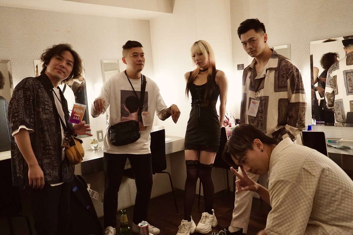 甜約翰 Sweet John tweet media