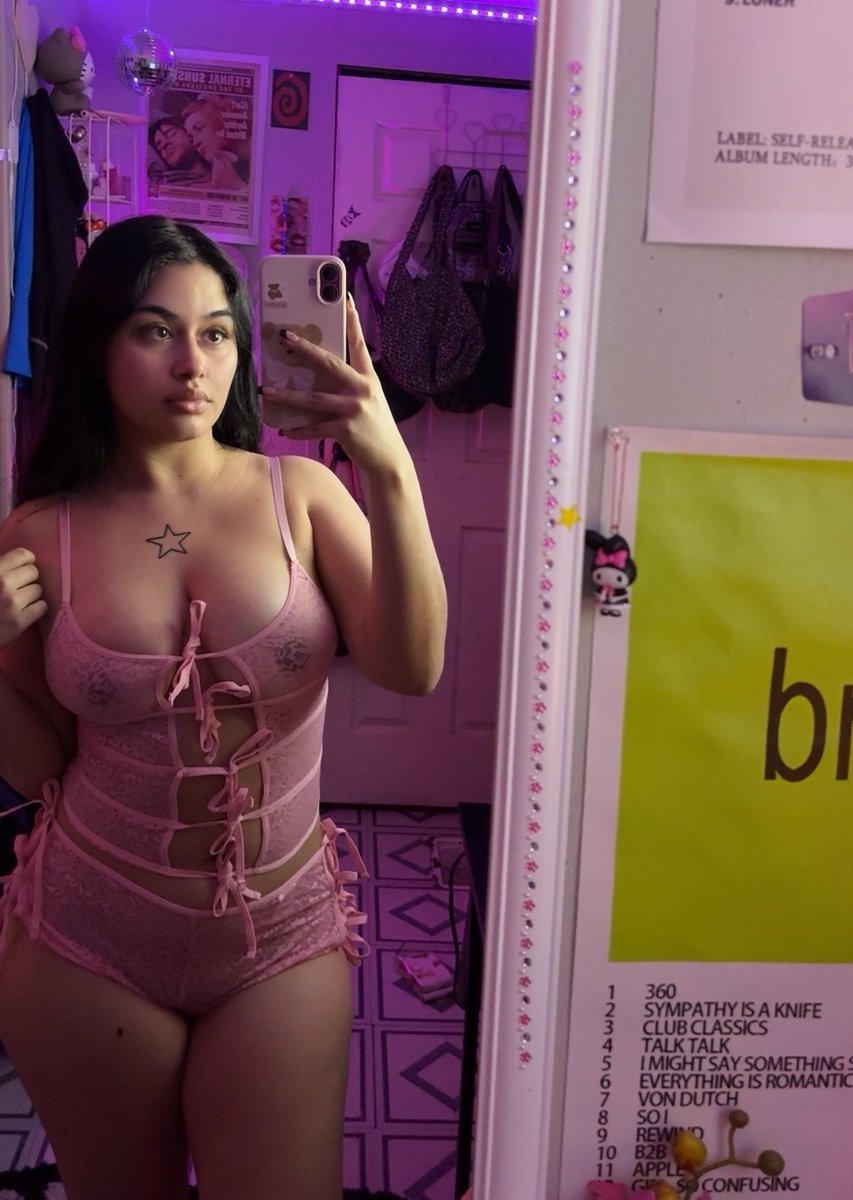 i wanna play 💜💞 https://t.co/tGiDuyboY8