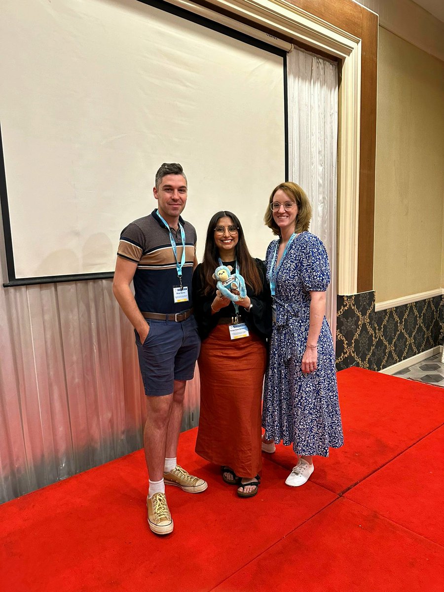 Melanie Scharr (@melanie_scharr) on Twitter photo Monkeys are brown .... but ours is, and always will be blue (Credits to <a href="/alyce_martin/">Alyce Martin</a>) Thanks for having me #LBBB24 at #FNM2024 representing the @NeckelLab. Thanks to <a href="/DGNM_DE/">NeuroGastro (DGNM)</a> and <a href="/esnm_eu/">ESNM.eu</a> for travel support. Monkeys are brown .... but ours is, and always will be blue (Credits to <a href="/alyce_martin/">Alyce Martin</a>) Thanks for having me #LBBB24 at #FNM2024 representing the @NeckelLab. Thanks to <a href="/DGNM_DE/">NeuroGastro (DGNM)</a> and <a href="/esnm_eu/">ESNM.eu</a> for travel support.