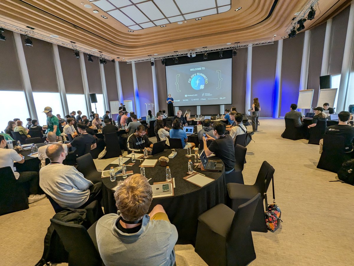 A full room kicking off at <a href="/FILDevSummit/">FILDevSummit-7 | In Buenos Aires on November 13–15</a> Bangkok!! We have devs, builders, storage providers and clients all here to grow <a href="/Filecoin/">Filecoin</a>