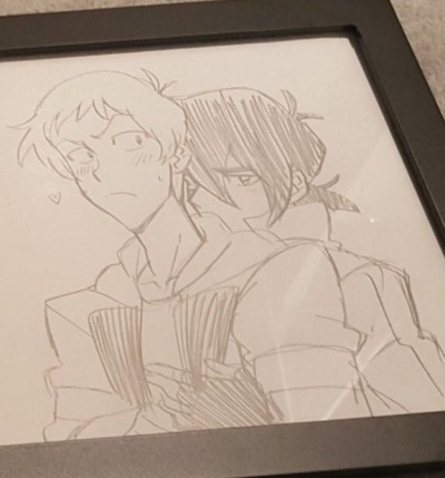 DNDSHIR0's tweet photo. klance drawn by the show artists <3 https://t.co/84DFvA8TC2