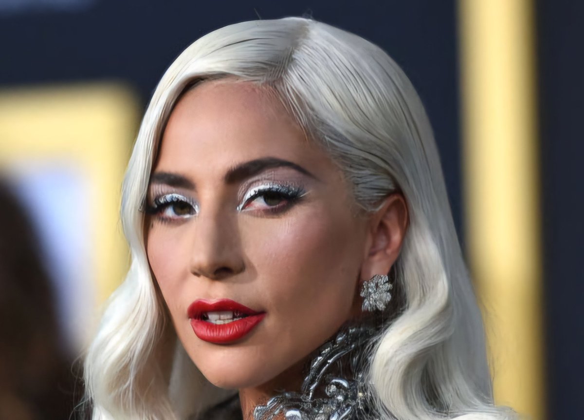 Trumperizar's tweet photo. Una ardilla fue más influyente que Lady Gaga, Taylor Swift y Miley Cyrus juntas.

Domadas las zurdas. https://t.co/uCxMOMLdKm