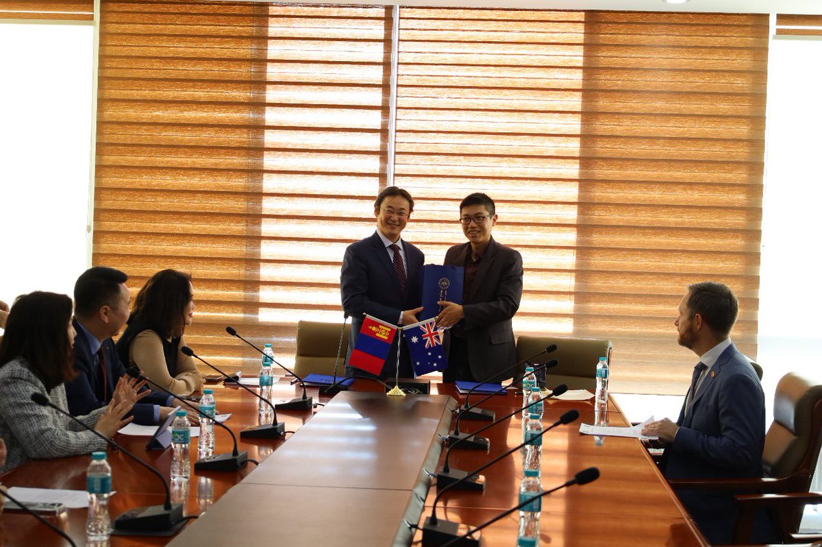 AusAmbMongolia's tweet photo. National University of Mongolia 🇲🇳 and Melbourne Law School 🇦🇺 signed an exciting agreement to start a Dual Degree Program. The program will provide opportunity for eligible students to graduate with a Bachelor of Laws from NUM and Melbourne Law Masters. https://t.co/Ql59bn4bgG