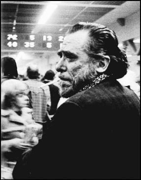 لا تعطي فرصة ثانية

فالبشر لا يتغيرون ..

…
#صباح__الخيرِ