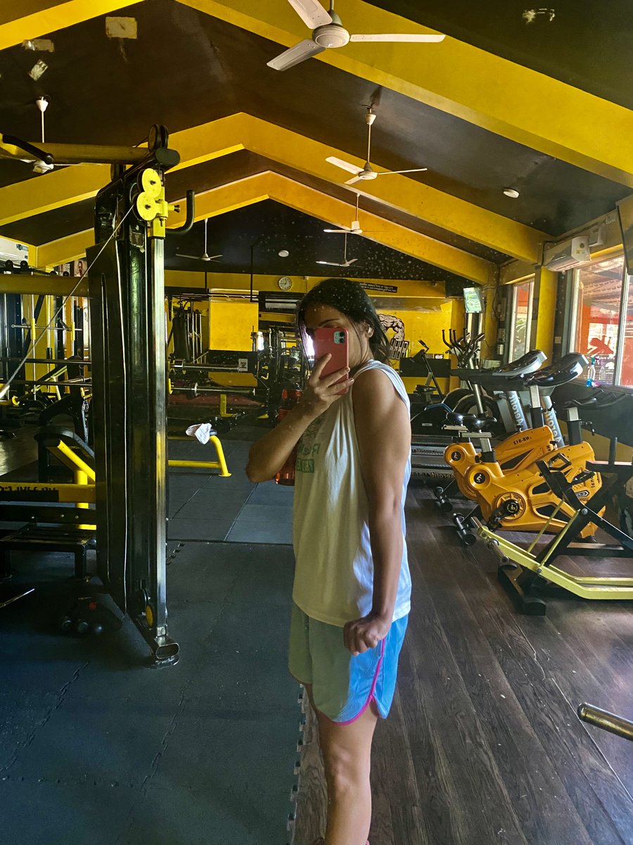 Today's pump 💪

A Brahmin will always stand out—whether in religion, business, success, or physical strength ! 

All this without any kind of Reservation!

#BrahminGenes