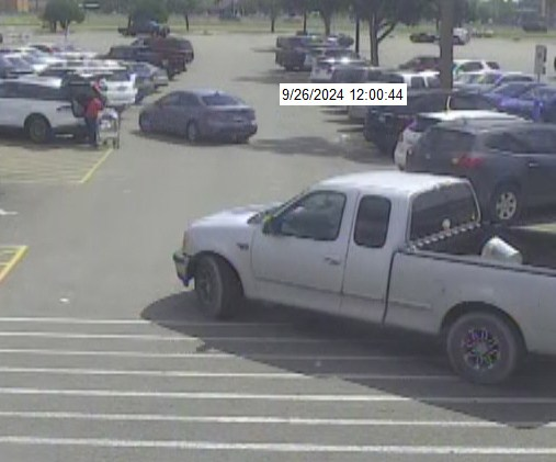 ChristineSimna1's tweet photo. If you recognize this vehicle or know who drives it, you are urged to call Detectives at 361-886-2840. You can also remain anonymous and call Crimestoppers at 361-888-TIPS or submit the information online at https://t.co/dR3rfgOt5i https://t.co/2tItAmZYK5