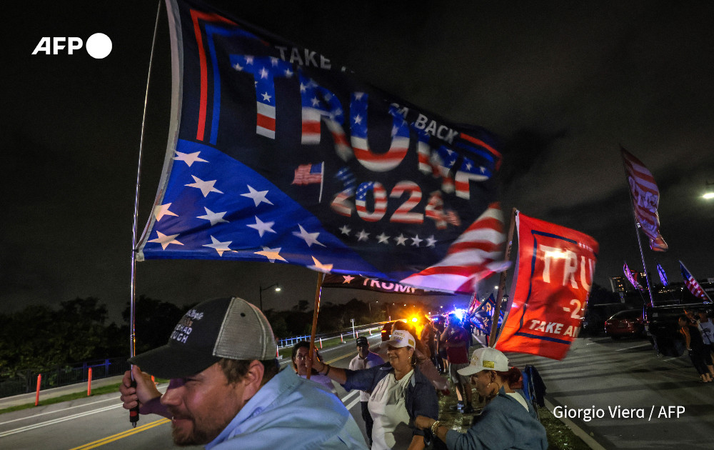 #UPDATE Fox News declared Donald Trump the winner of the US presidential election early Wednesday, the only network to make the call, after projecting he would win key battlegrounds Pennsylvania and Wisconsin.

"Donald Trump elected as the next president of the United States,"