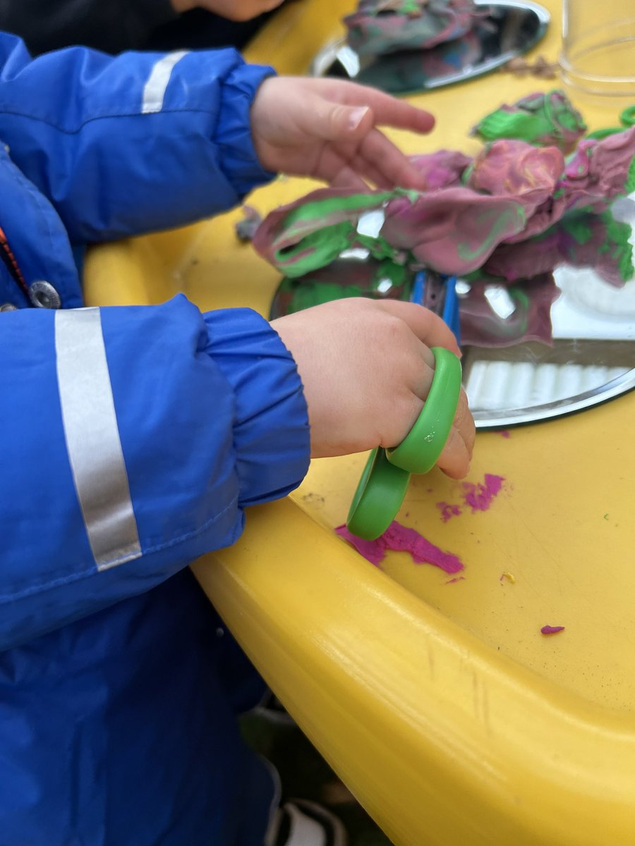 Nichola Childminding tweet media