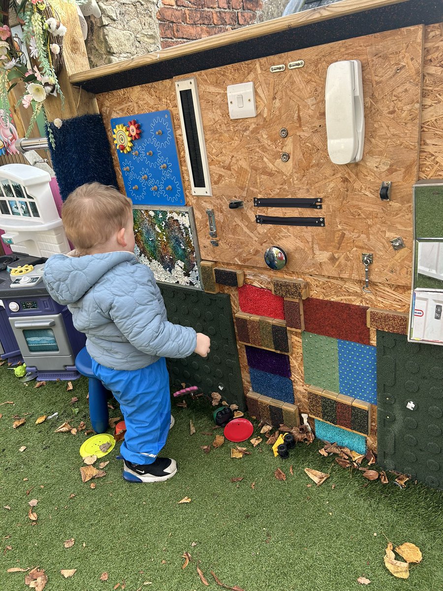 Nichola Childminding tweet media