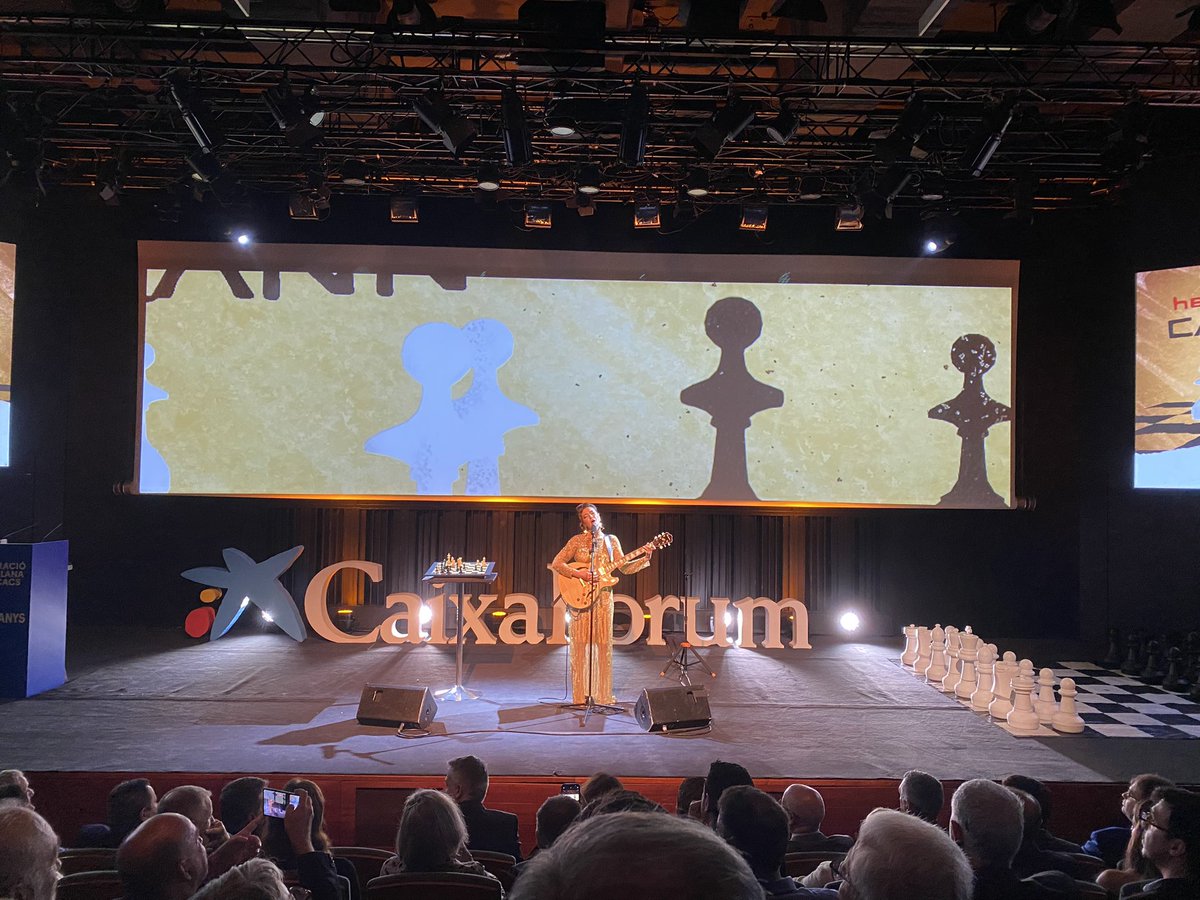 Ferran Torta Navarro tweet media