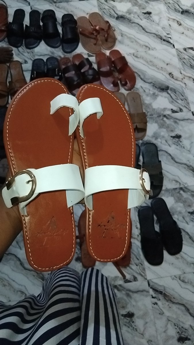 Make Every Step Count
Accessorize with Fabulous Footwear

Shop🛍 one or more pairs of handmade footwear from me today!

NB: Footwears can be replicated in preferred colours.
I make bulk orders. 

📍Lagos

Frame 1: #22,000

Frame 2: #13,000

Frame 3: #5,000

Please help RT!