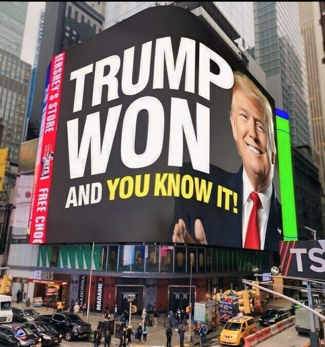JamesAkabakofi's tweet photo. Congratulations Mr President 👏👏👏🎈🎉 https://t.co/j8zW2AkyCp