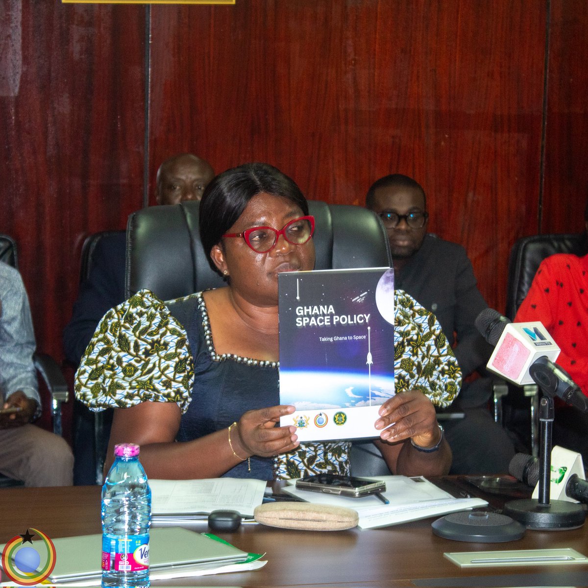 Gssti_Gaec's tweet photo. Ghana embarked on an exciting journey to become a space-ready nation! With a dedicated Ghana Space Agency, investments in infrastructure, and space education, Ghana is ready to reach new heights!
Read more on our website 
#GhanaSpacePolicy #Innovation #STEM #Space https://t.co/JxJXQx4wor