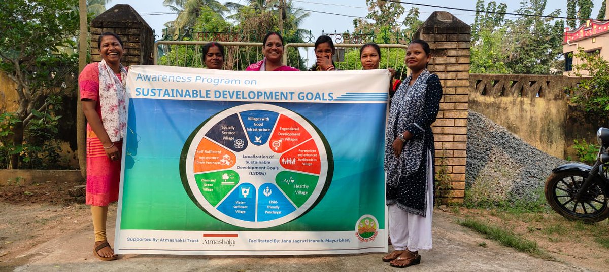 Atmashakti3's tweet image. Photos from an orientation session on Localized Sustainable Development Goals (LSDGs) in Mayurbhanj District, Odisha. Enhancing #CommunityAwareness and understanding of LSDGs, #BuildingCapacities for #CollectiveProgress toward achieving the #SDGs 

#LSDGIndia