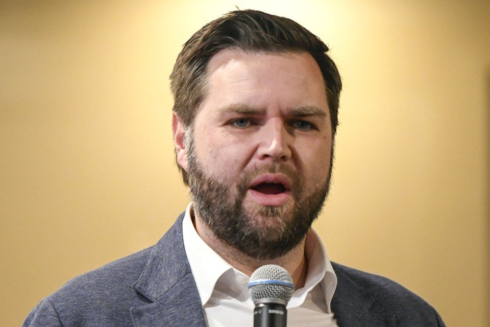 beatmastermatt's tweet image. J.D. Vance will be the first Vice President to have a beard   in nearly 100 years and the first Millennial Veep.