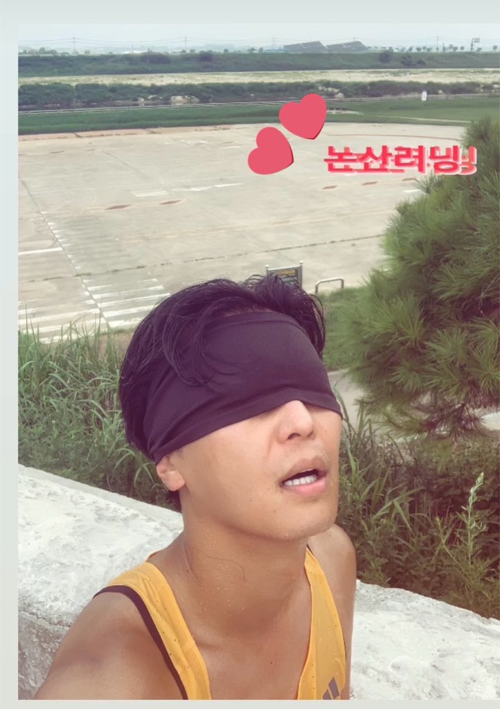 hitomi_woojin's tweet photo. いつか行ってみたいね🥰
언젠가 가보고 싶다^_^
忠清南道
論山市(˶ᐢᗜᐢ˶)
ノンサンランニング🏃
#연우진 #ヨン・ウジンYeonWooJin
#キムドヒョン #김도현
#정숙한세일즈
#貞淑なお仕事
#Netflixe
その前に江陵…だけど
来年の目標✨にしよ🤭
↓↓ 연우진 출연!정숙한세일즈 촬영지💜 https://t.co/sycFW3VGiI