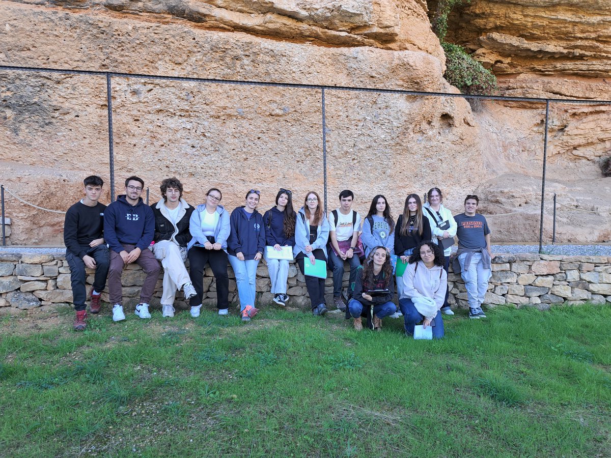 Grau D'Arqueologia de la UB tweet media