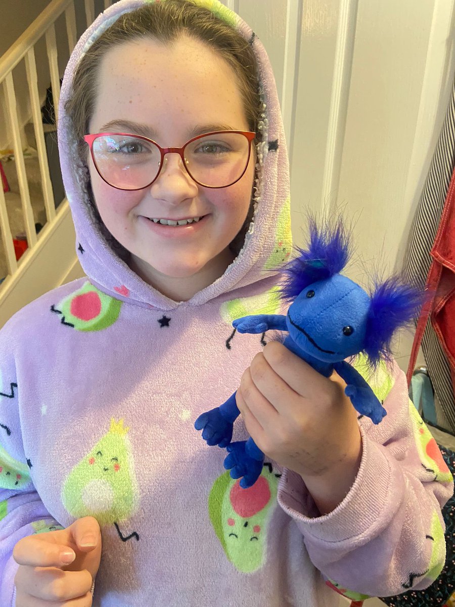 TheEllenBrown's tweet photo. @JohnLewisRetail Her new fav… one of the first smiles after losing her godmother unexpectedly 6wks ago. https://t.co/S19mVJhk7r