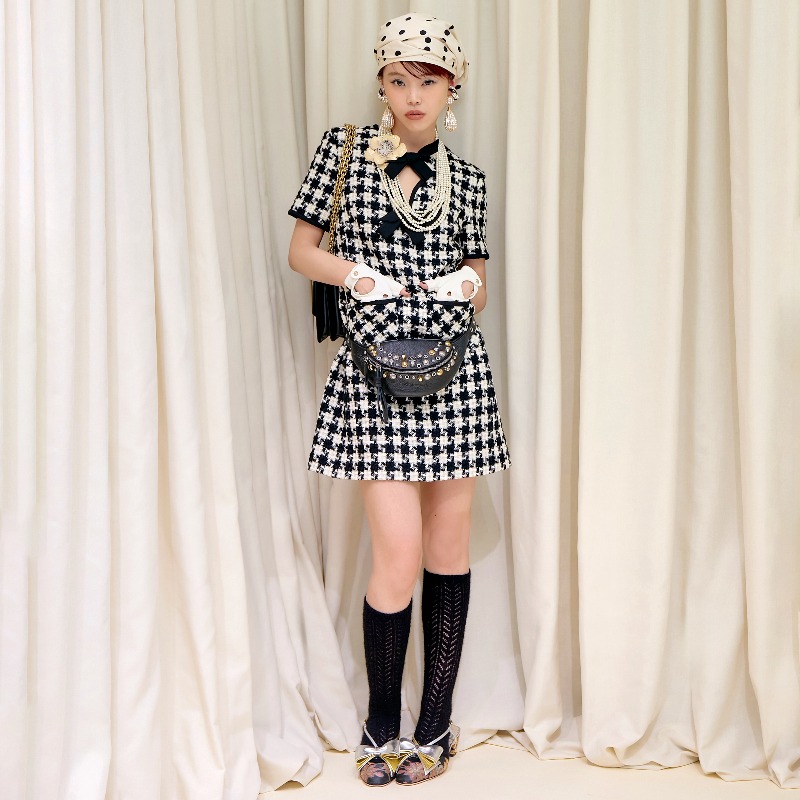 MaisonValentino's tweet photo. #ShunsukeMichieda, #Kōki, AiNA THE END (@aina_BiSH) and Emma (@okss_emma_2121) were seen at the Omotesando in-store Event opening dressed in #ValentinoAvantLesDébuts looks and #VALENTINOGARAVANI accessories designed by Creative Director #AlessandroMichele.