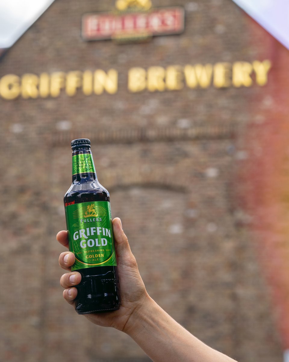 Fuller's Brewery (@fullersbrewery) on Twitter photo 500ml bottles of Griffin Gold are starting to land in <a href="/waitrose/">Waitrose & Partners</a> stores! π»
Pale and Caragold malt, harmonized with Hallertau Tradition, Cascade and Citra hops. Delivering crisp bitterness that is complemented by a burst of citrus and pine hit. π
#DrinkResponsibly 500ml bottles of Griffin Gold are starting to land in <a href="/waitrose/">Waitrose & Partners</a> stores! π»
Pale and Caragold malt, harmonized with Hallertau Tradition, Cascade and Citra hops. Delivering crisp bitterness that is complemented by a burst of citrus and pine hit. π
#DrinkResponsibly