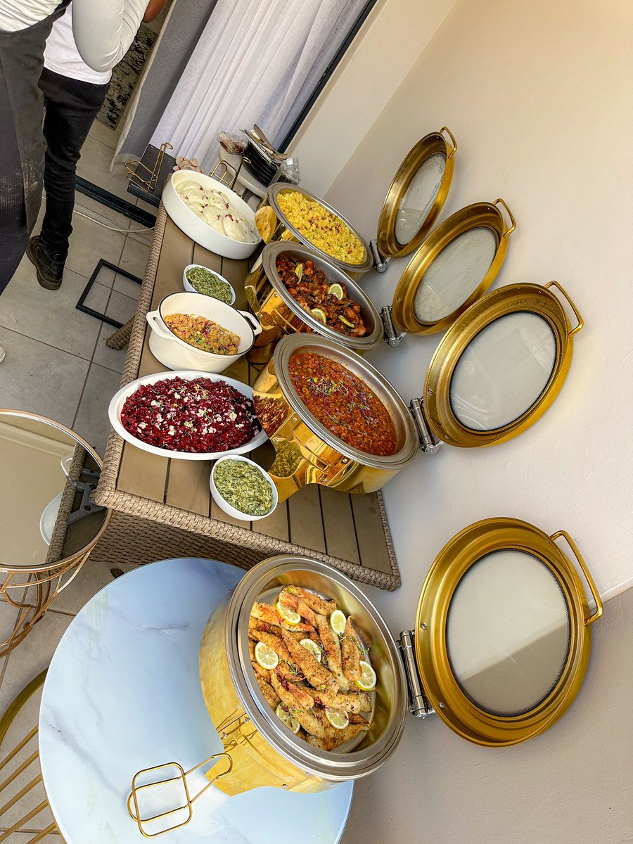 Nat_Mtsenga's tweet photo. Sunday’s office🧑‍🍳- Cooked and served at Sesi Cyan’s housewarming party✨👊🏾. https://t.co/AHFCbfzakA
