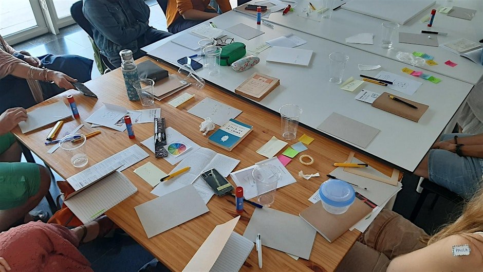 Si ets docent de #secundària de l'àmbit humanístic i tens interès en el #ABP, aquesta jornada és per tu: dissabte 23-nov de 9 a 13:30 h. Anàlisi de projectes, criteris de disseny i gestió, esmorzar entre col·legues... Organitza <a href="/LaVerema/">La Verema</a> a <a href="/ielesvinyes/">Les Vinyes</a>. eventbrite.es/e/entradas-jor…