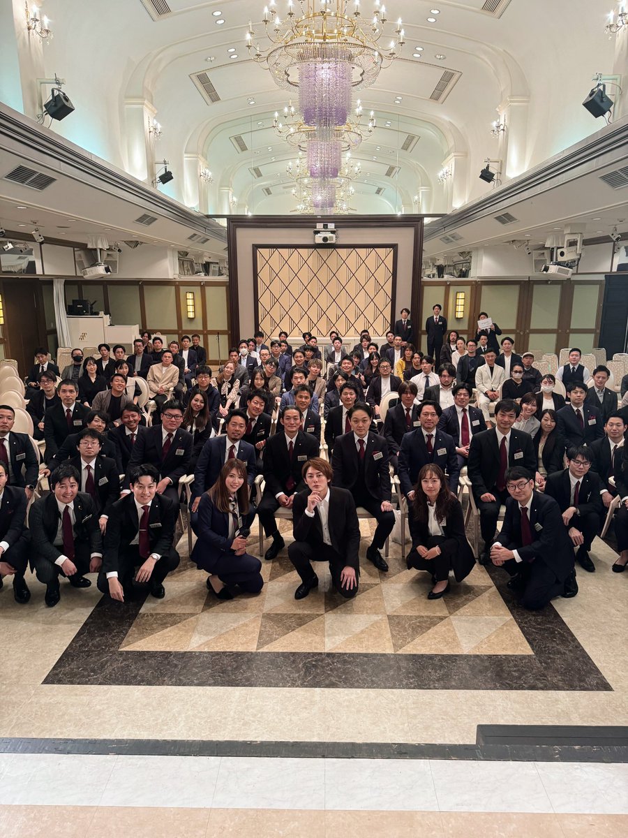 今日は浜松経済クラブで若手企業 家向けに講演をさせて頂きました。バイクのふるさとでもあるこの地で、情熱を持って社会を変えようとしてる起業家達のエネルギーを感じた。俺たちは起業家であることに誇りを持って生きていこう。素敵な会に招いてくれて、心からありがとう。