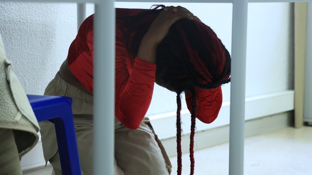 Realizou-se ontem, dia 5 de novembro, a atividade "A Terra Treme" um exercício nacional de sensibilização para o risco sísmico.
As escolas do concelho de Moura participaram neste exercício.