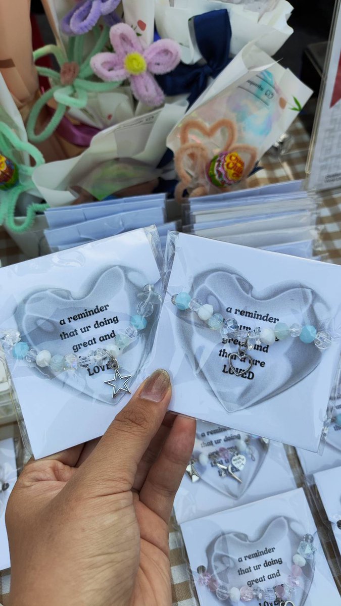 -- rts / shares r appreciated °•♡
ᯓᡣ𐭩 bracelet blue love and star ꒰ᐢ. .ᐢ꒱࣪ ִֶָ☾.

- Price : only 20k ( bisa nego ) 
-📍Semarang 
ᡣ𐭩 limited stock ᡣ𐭩 bisa langsung komen biar bisa di dm 

#zonauang #ZonaBA #zonajanan