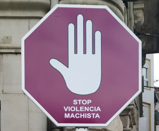 Podemos Castro tweet media