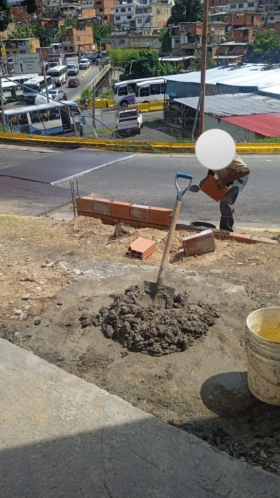 Asociación de Vecinos El Llanito tweet media