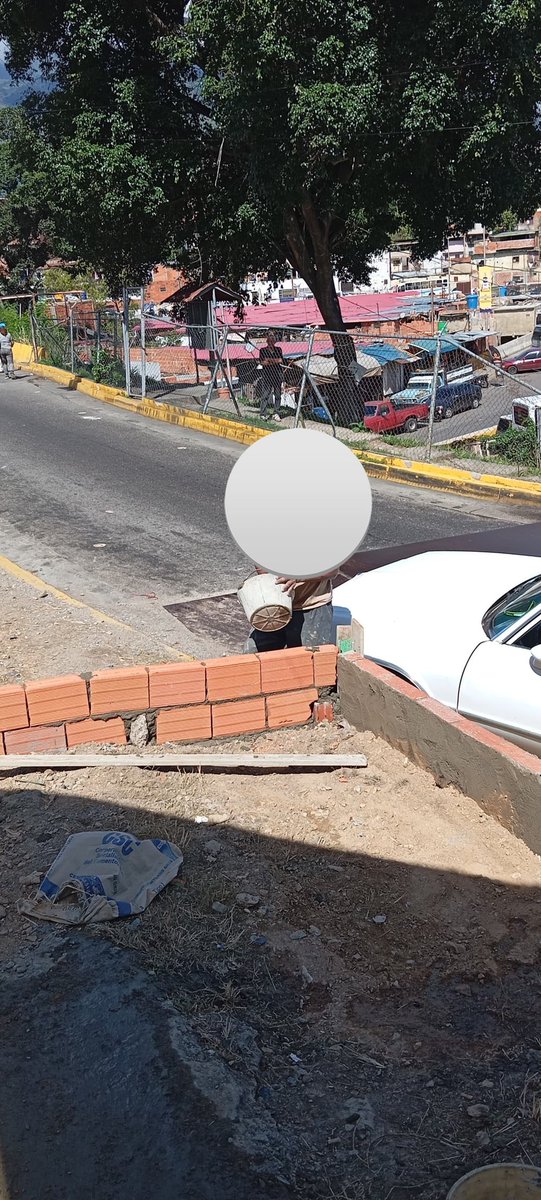 Asociación de Vecinos El Llanito tweet media