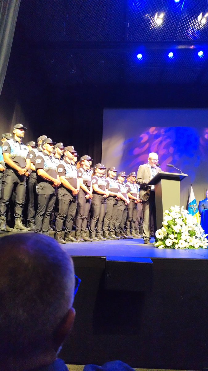 Clausura II curso formación #policialocal en donde se encuentra nuestros 31 nuevos policias <a href="/Aytotelde/">Ayuntamiento Telde</a> <a href="/JuanAntonioPen/">Juan Antonio Peña</a> ....Felicidades a todos!!!