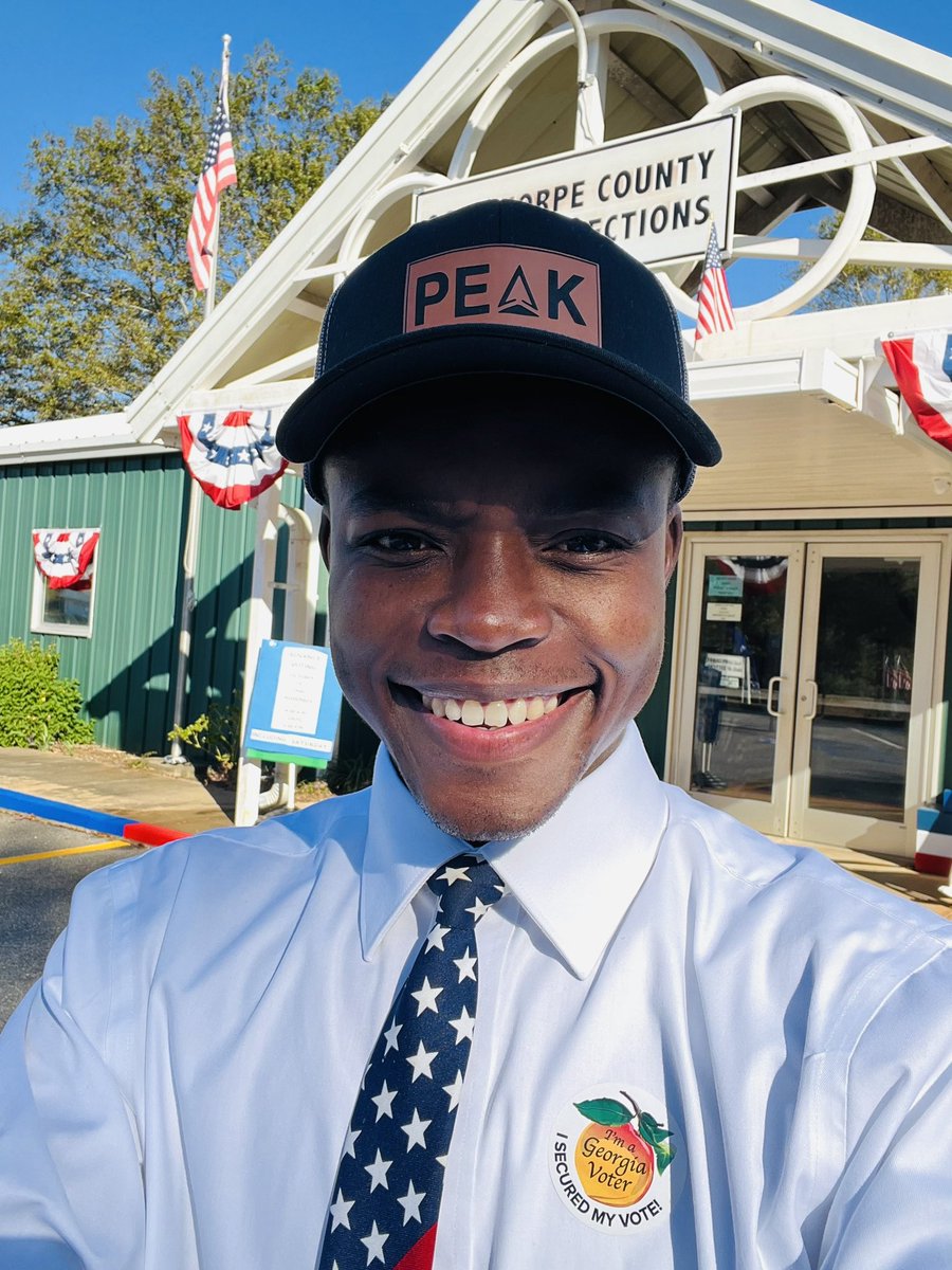 williamsonsntyl's tweet photo. God Bless America🇺🇸
I believe in the greatness of this country
I believe in this blessed land of opportunity
I believe in unity and respectful differences
I believe in the goodness of our neighbors 
I believe in hard work 
I believe in US
I believe in God
https://t.co/KMD4G5KSUj https://t.co/uBtKdocL0J