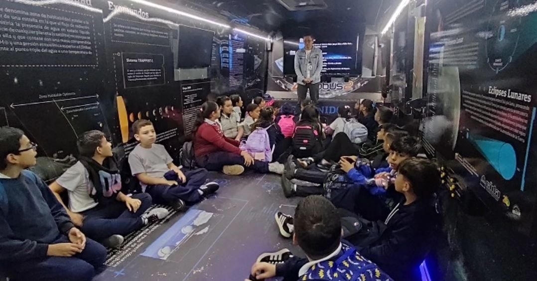 En Mérida favorecen enseñanza de la astronomía.

Un total de 1205 personas, 989 estudiantes, participaron en el evento "Inicio de Temporada Escolar Mincyt 2024"

La actividad se desarrolló en el Museo de Ciencias y Tecnología con el equipo CIDA

<a href="/Gabrielasjr/">Gabriela Jiménez</a> 
#CienciaParaLaVida