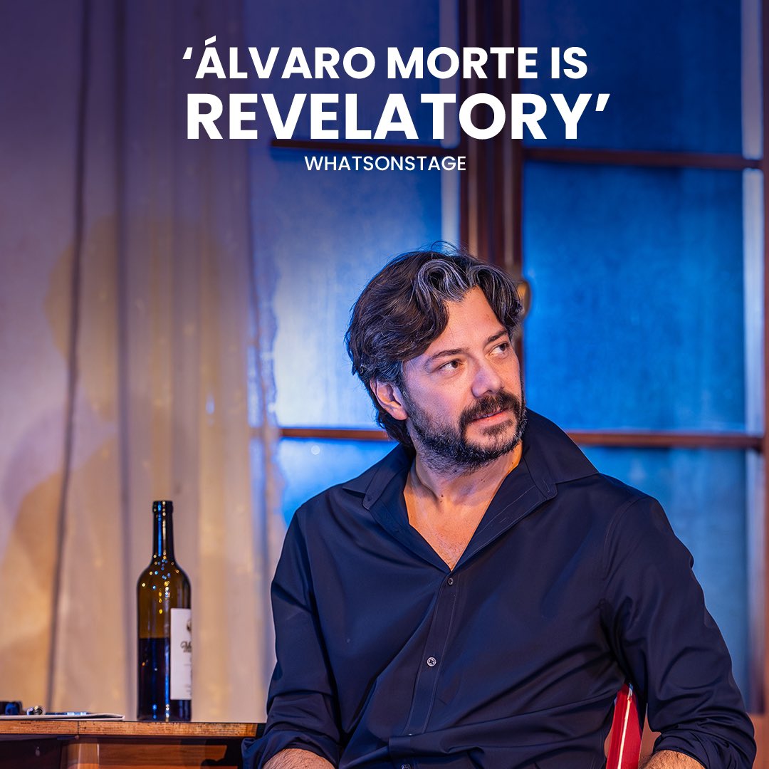 ‘<a href="/AlvaroMorte/">Alvaro Morte</a> is revelatory.’ - <a href="/WhatsOnStage/">WhatsOnStage</a> 

🎟️ barcelonatheplay.com