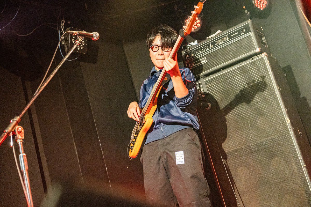 ccds_official's tweet photo. 【📸Instagramもやっている📸】

CCDSのInstagramを更新しました！先週のライブ写真も上がっていますのでこの機会に是非フォローしてください💐

https://t.co/Un2tOEYNpO

【セトリ】
①レインブーツ
②Re:MIX!!!!! (新曲)
③夜の散歩道
④傘すら要らぬ
⑤海へ行こうよ
⑥fall
en.Come Back Home!!!!! https://t.co/D9Fbced9Hk