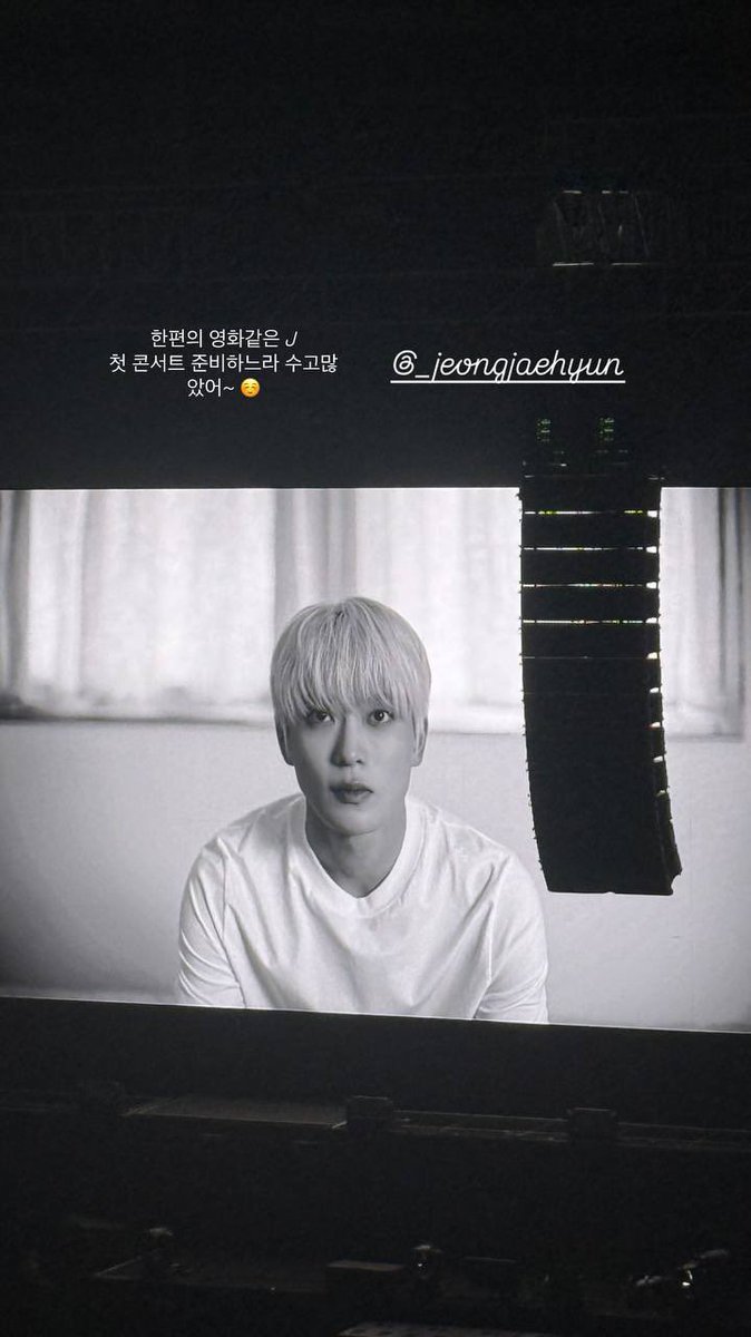 [OFFICIAL/TRANS] 241026 #JUNGWOO's Instagram story update

"It‘s like a movie J
Thank you for your hard work preparing your first concert~ ☺️
_jeongjaehyun"

#NCT #NCT127
Translated by SM_NCT
instagram.com/sugaringcandy