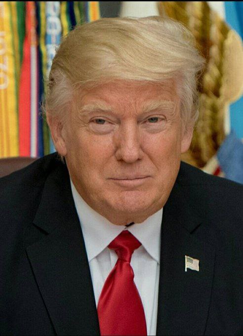 Claudio13701543's tweet photo. Parabéns ao povo dos EUA pela ótima vitória 🇺🇸.
O povo de bem do Brasil tá feliz com a vitória de Trump 🇺🇸🇧🇷 https://t.co/Ez3lj6n8us