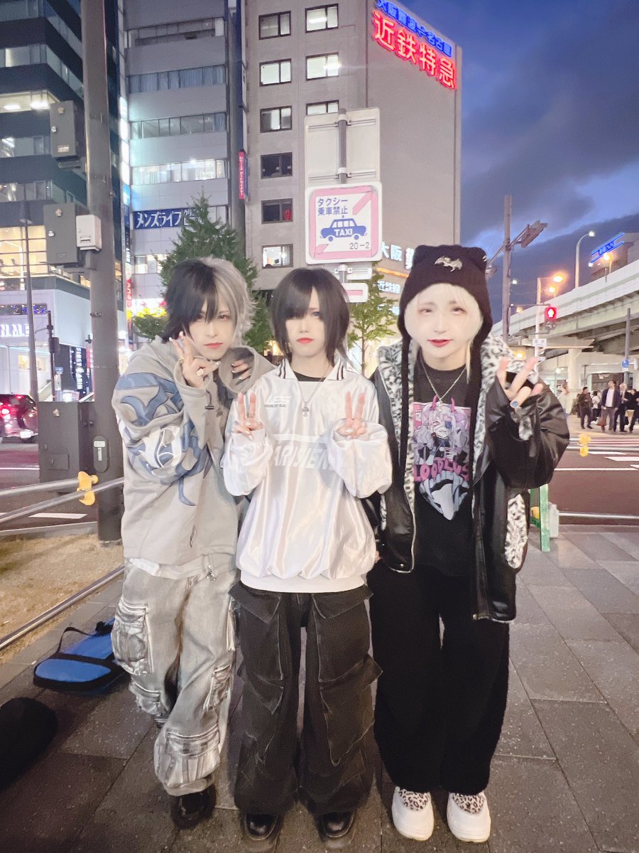 dennou_himeca's tweet photo. 路地ライブ開始（止められるな）
#ヒメヒメファイナンス https://t.co/BifcRkJOgO